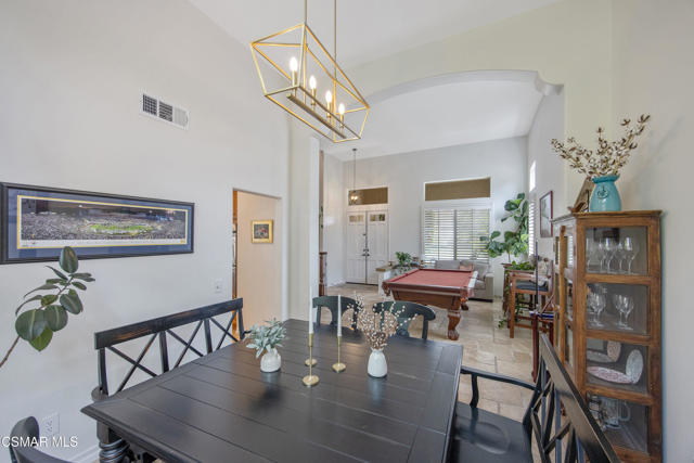 943 Paseo Barona, Camarillo CA: https://media.crmls.org/mediaz/e9628431-4626-4c2d-bd11-226d73072ce9.jpg