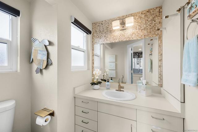 841 Pismo Ct, San Diego CA: https://media.crmls.org/mediaz/e962d47a-58b0-4bb9-91e5-360bdd814615.jpg