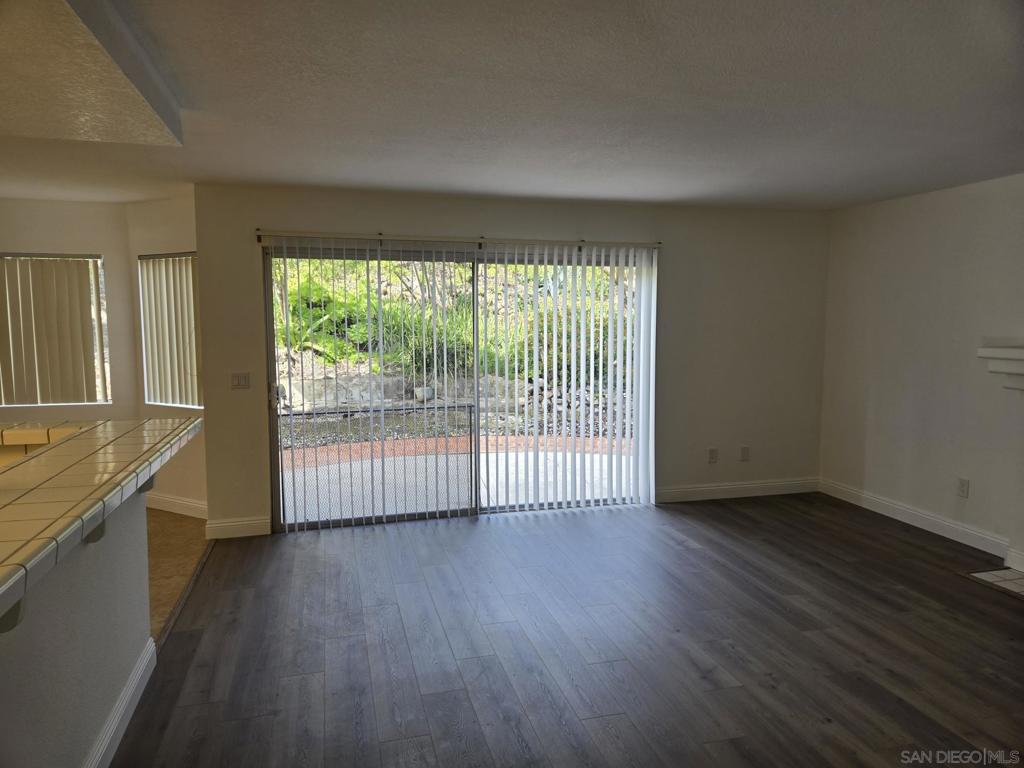 9480 Maler Rd - photo 10