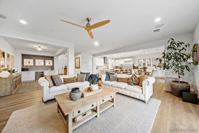 1715 Paterna Dr., Chula Vista CA: https://media.crmls.org/mediaz/e9684086-a511-466d-aa8b-2aea8e2d6695.jpg