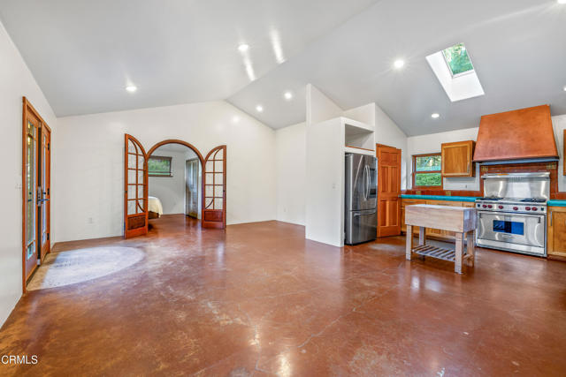 Detail Gallery Image 6 of 42 For 19204 Benson Ln, Fort Bragg,  CA 95437 - 2 Beds | 2 Baths