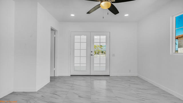 Image 13 of 31 For 943 Pelican Island Court