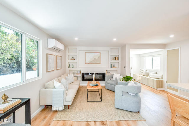 4035 W Avenue 42, Los Angeles CA: https://media.crmls.org/mediaz/e9699689-b0b0-4fe4-b0a2-df7018ff8e0e.jpg