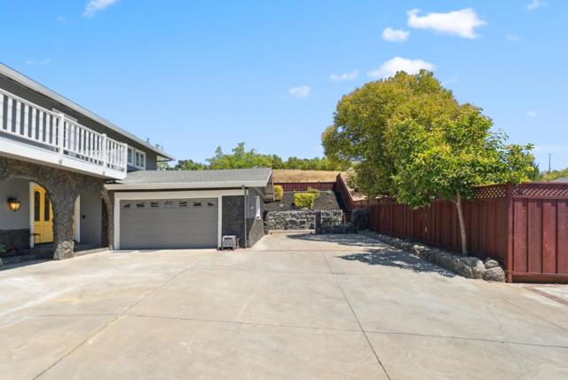3532 Boeger Lane, San Jose CA: https://media.crmls.org/mediaz/e969aeef-474a-44d8-8a28-b7d14d473ab4.jpg