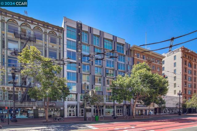 1075 Market St, San Francisco CA: https://media.crmls.org/mediaz/e96aa0bd-d994-4c86-858e-f6bc9aee000a.jpg
