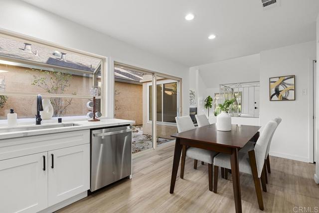 Detail Gallery Image 17 of 48 For 10573 Caminito Flores, San Diego,  CA 92126 - 3 Beds | 2 Baths