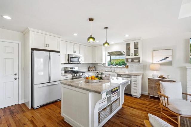 306 Frederick Street, Santa Cruz CA: https://media.crmls.org/mediaz/e96b802b-ca9f-423b-a994-424f38e855fb.jpg