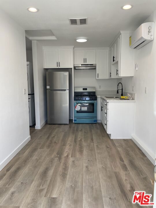 6627 Kraft Avenue #1/2