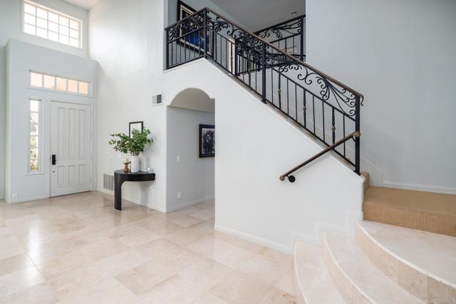 14730 Caminito Porta Delgada, Del Mar CA: https://media.crmls.org/mediaz/e96c57f1-164a-4cfe-8133-807cf09799cb.jpg