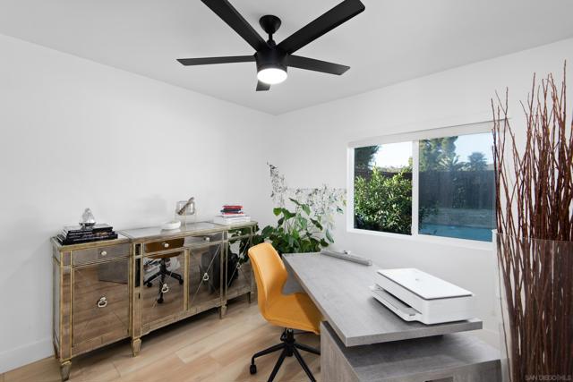 11646 La Colina, San Diego CA: https://media.crmls.org/mediaz/e96d1e4b-7ea9-4147-ad84-7a1a7cf40487.jpg