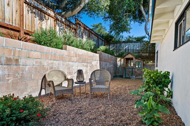 831 Arlington Place, Del Rey Oaks CA: https://media.crmls.org/mediaz/e96d78b5-2d85-417e-84ea-44928ee986e0.jpg