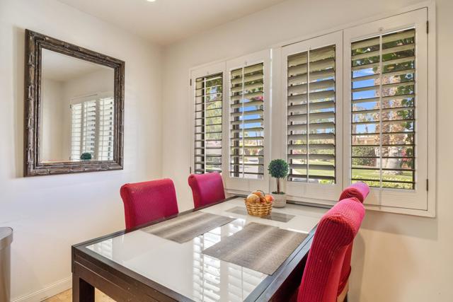 74903 Chateau Circle, Indian Wells CA: https://media.crmls.org/mediaz/e96f5256-5906-4977-b577-45b82c194e4a.jpg