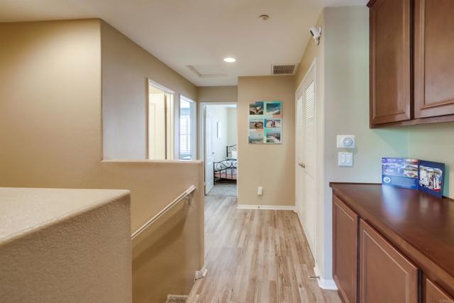 Detail Gallery Image 19 of 57 For 2174 Desert Hare Ct #105,  Chula Vista,  CA 91915 - 3 Beds | 2/1 Baths