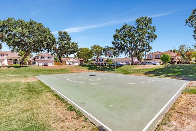 15202 Monticello Way, Morgan Hill CA: https://media.crmls.org/mediaz/e971737c-d48f-48b5-93e6-4ca2df2f328a.jpg