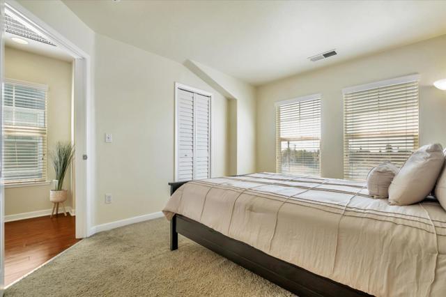 684 Grand Terrace, Hayward CA: https://media.crmls.org/mediaz/e971a08a-9491-4f6b-bdb5-ceee55a1efb0.jpg