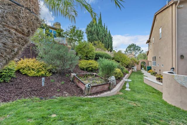 10495 Abalone Landing, San Diego CA: https://media.crmls.org/mediaz/e971d78c-469b-42db-85f1-015d62aaedd6.jpg