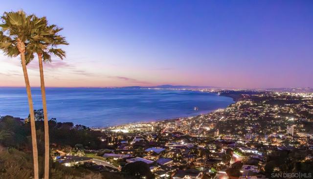 Image 29 of 50 For 2032 Via Casa Alta