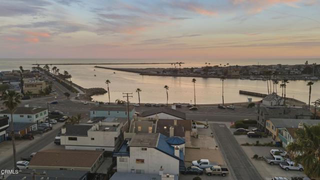 Detail Gallery Image 13 of 57 For 264 Hollywood Bld, Oxnard,  CA 93035 - 4 Beds | 3 Baths