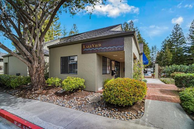 2014 La Terrace Circle, San Jose CA: https://media.crmls.org/mediaz/e9733825-fdc1-44ac-bb59-4a0e11c6ede6.jpg
