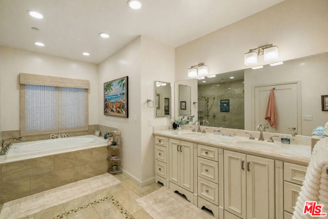 1441 Columbia Drive, Glendale CA: https://media.crmls.org/mediaz/e9736443-a7d2-401a-9dcb-a529859f532a.jpg