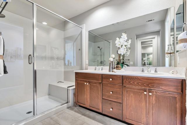1038 S Monarch, San Ramon CA: https://media.crmls.org/mediaz/e9739141-72f7-44c5-8716-87b5f262f1c6.jpg