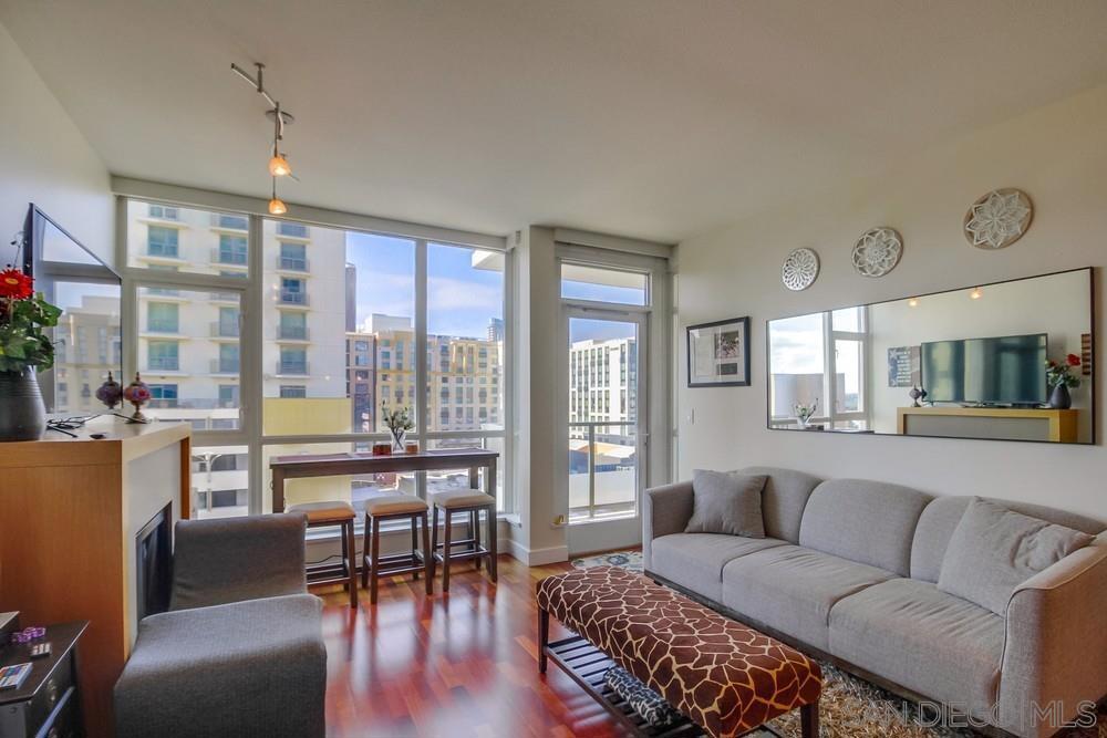 325 7th Ave - photo 9