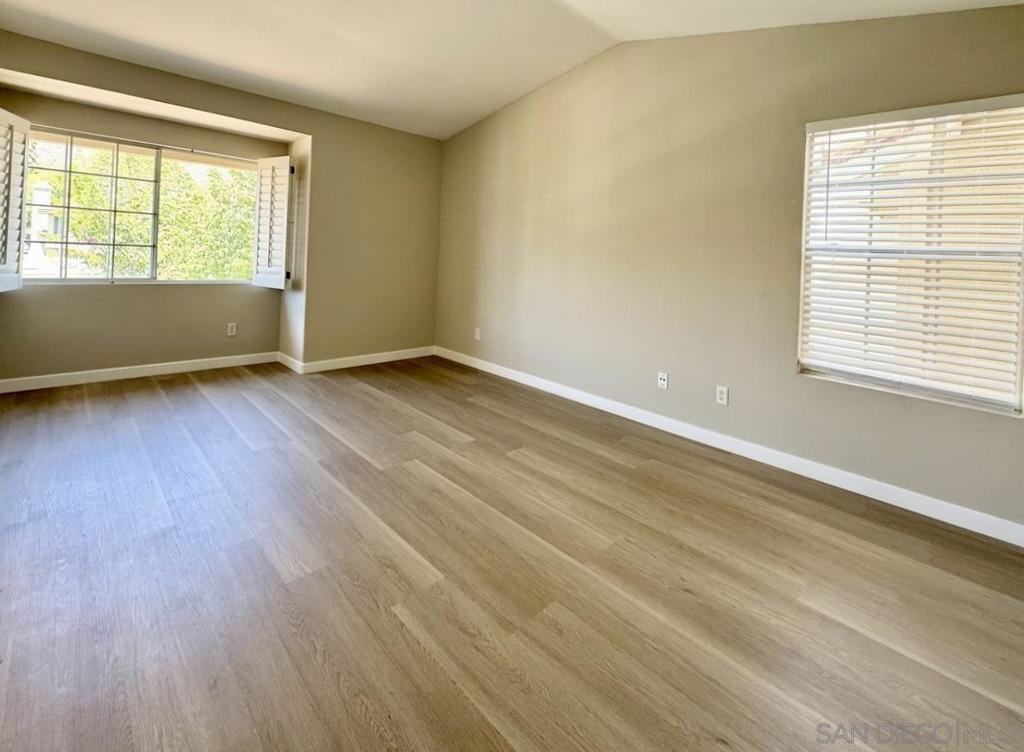 10911 Creekbridge Place - photo 11