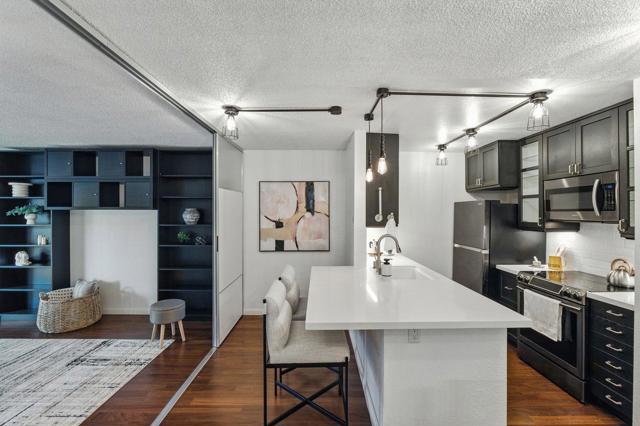 381 Half Moon Lane, Daly City CA: https://media.crmls.org/mediaz/e975d123-8bb6-4be5-bbea-59da88037894.jpg