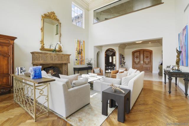 16356 Rambla De Las Flores, Rancho Santa Fe CA: https://media.crmls.org/mediaz/e97614fa-c814-49be-8a54-063344300f1c.jpg