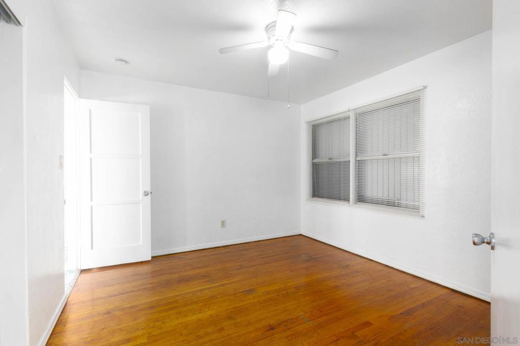 5359 Redwood St - photo 17
