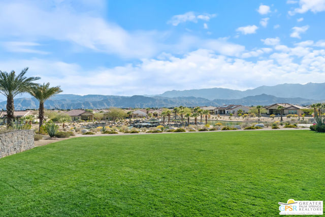 76 Claret, Rancho Mirage CA: https://media.crmls.org/mediaz/e9771840-94e3-41ad-9f92-af7334a5e923.jpg