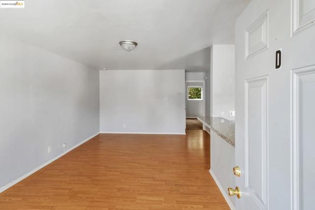 1626 Dwight Way, Berkeley CA: https://media.crmls.org/mediaz/e9772030-df53-41d2-9f0f-81298b5cd043.jpg