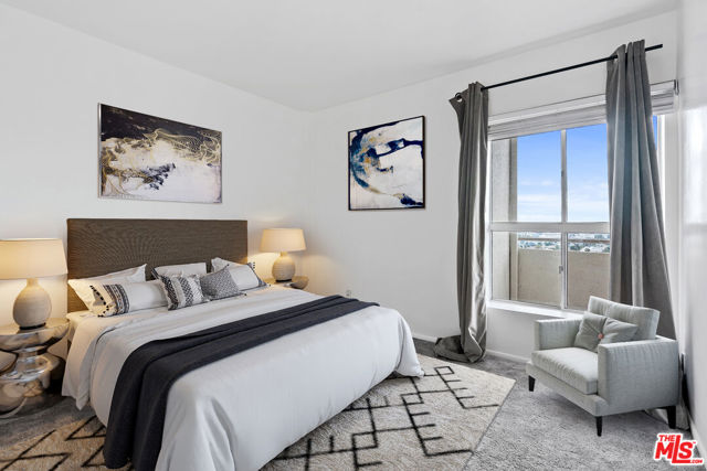 1131 Alta Loma Road, West Hollywood CA: https://media.crmls.org/mediaz/e977715c-a216-4f48-9212-e23f496e5711.jpg
