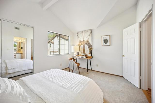 72 Washington Square Drive, Milpitas CA: https://media.crmls.org/mediaz/e9787213-b6cd-4094-a4ef-18da83ec8a4e.jpg