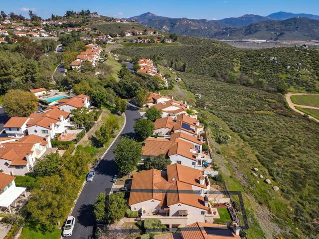 Detail Gallery Image 46 of 66 For 631 Concerto Glen, Escondido,  CA 92025 - 3 Beds | 2/1 Baths