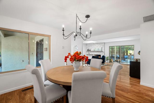 1425 Cedar Place, Los Altos CA: https://media.crmls.org/mediaz/e979bc8f-2cd8-4fb3-9804-e9b019a1ddc4.jpg