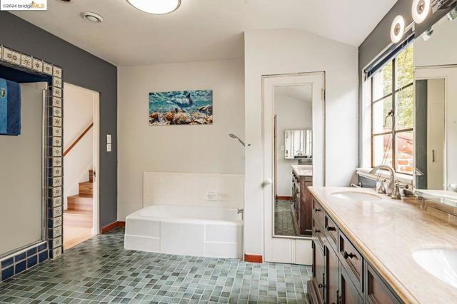 Image 39 of 60 For 44 Highgate Rd