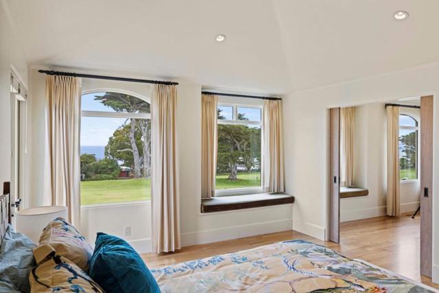 836 Jewell Avenue, Pacific Grove CA: https://media.crmls.org/mediaz/e97b3751-3e8e-499a-976d-fc1f7d0b4ccd.jpg