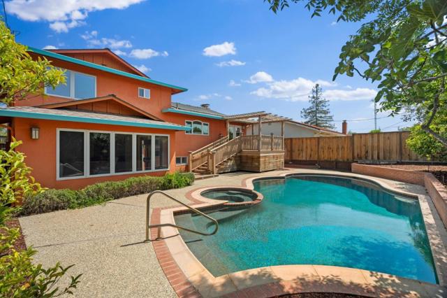 630 Barnsley Way, Sunnyvale CA: https://media.crmls.org/mediaz/e97b3d4d-b741-43f0-9987-618885b8f517.jpg
