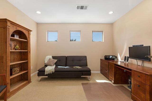 Image 18 of 37 For 80591 Tangelo Court