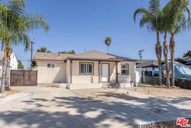 17507 Emelita St, Encino, CA 91316