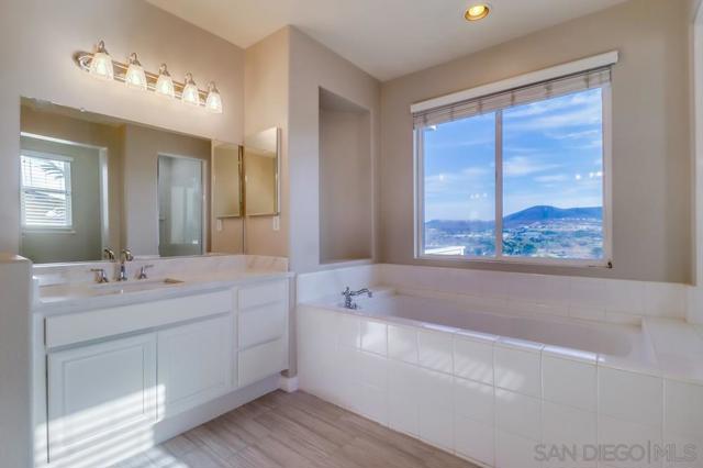 Image 33 of 68 For 16247 Deer Trail Court