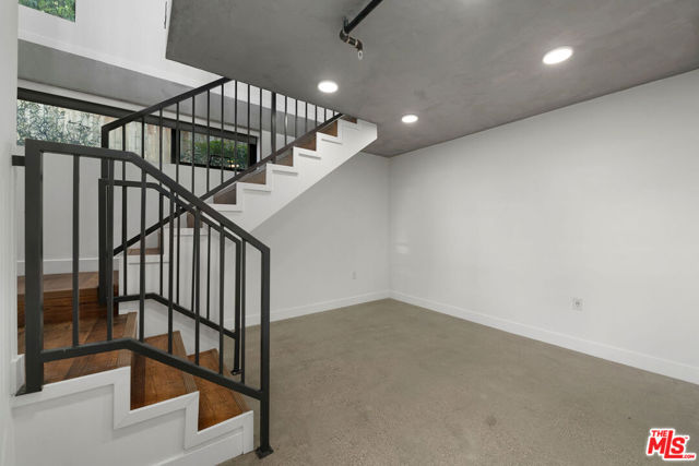 1250 N Fairfax Avenue, West Hollywood CA: https://media.crmls.org/mediaz/e97d3d7c-587f-4e52-ad95-18e804a00bc5.jpg