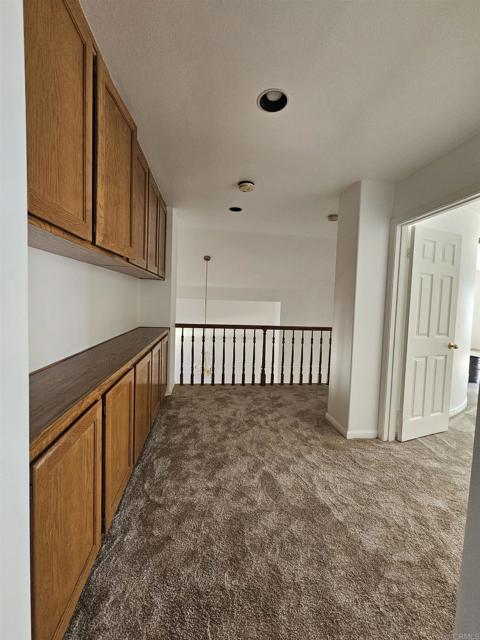 Detail Gallery Image 10 of 28 For 4515 Ocean Valley Ln, San Diego,  CA 92130 - 6 Beds | 3 Baths