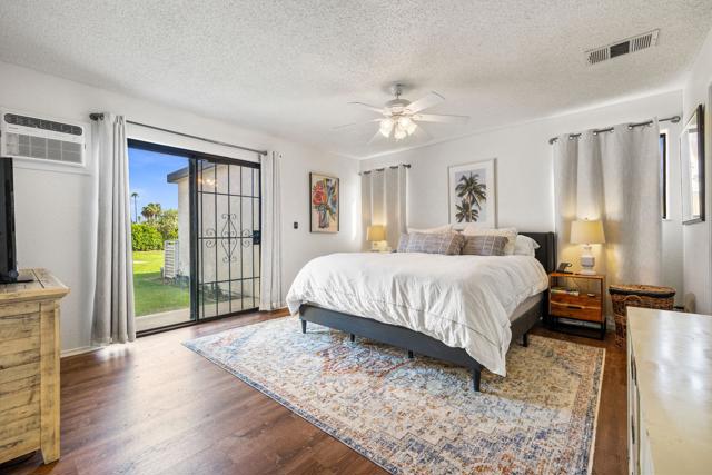 42905 Texas Avenue, Palm Desert CA: https://media.crmls.org/mediaz/e97e6012-82a2-4576-9961-21e3cd0cf1b4.jpg