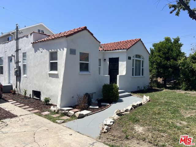 8627 John Ave, Los Angeles, CA 90002