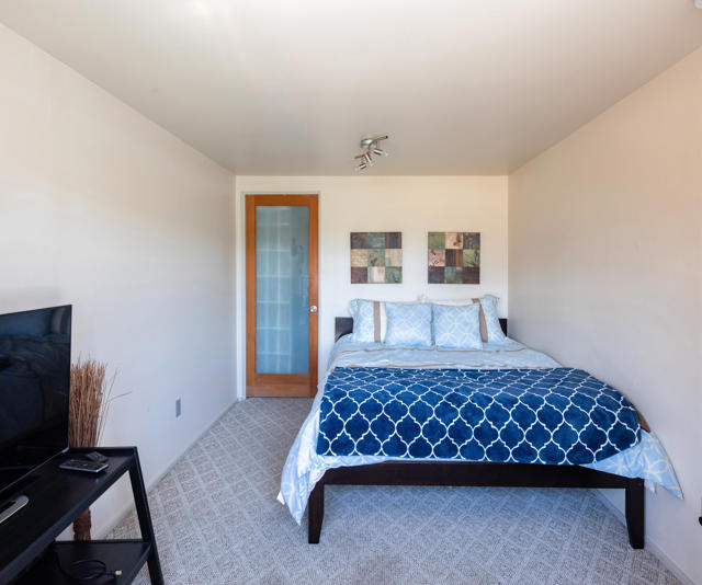 610 S Camino Real, Palm Springs CA: https://media.crmls.org/mediaz/e97f2fce-d220-47b9-a422-06ec5b68e1b4.jpg