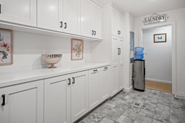 25750 Rio Vista Drive, Carmel CA: https://media.crmls.org/mediaz/e97fcd29-1938-4fd6-8231-6586f039771a.jpg