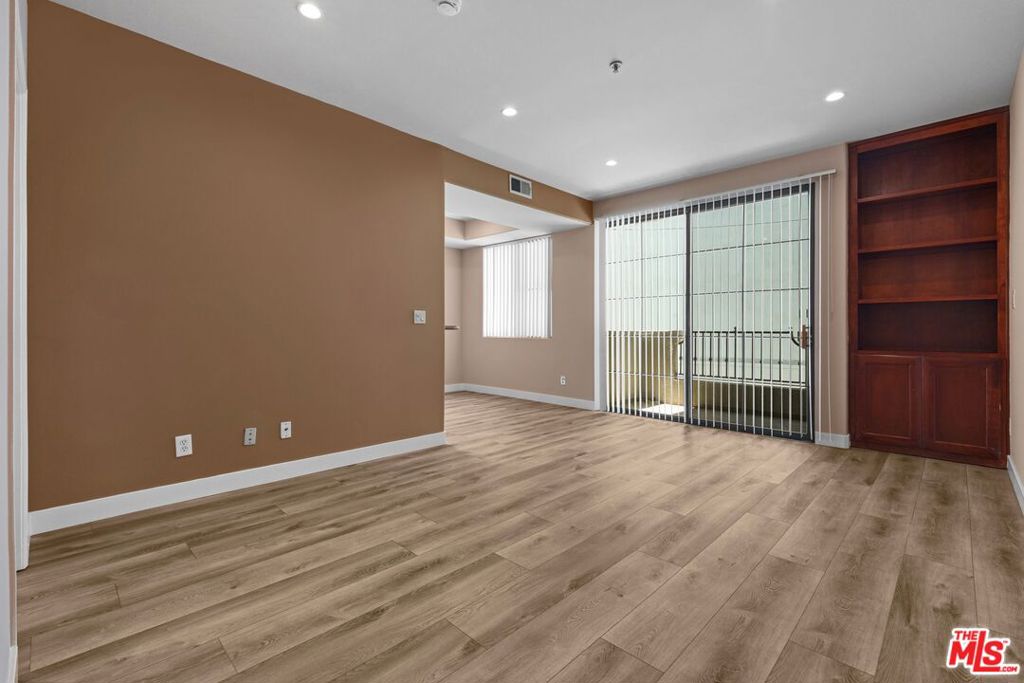 10275 Missouri Avenue #105