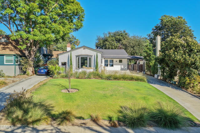 Detail Gallery Image 2 of 42 For 5200 Dahlia Dr, Los Angeles,  CA 90041 - 3 Beds | 3 Baths